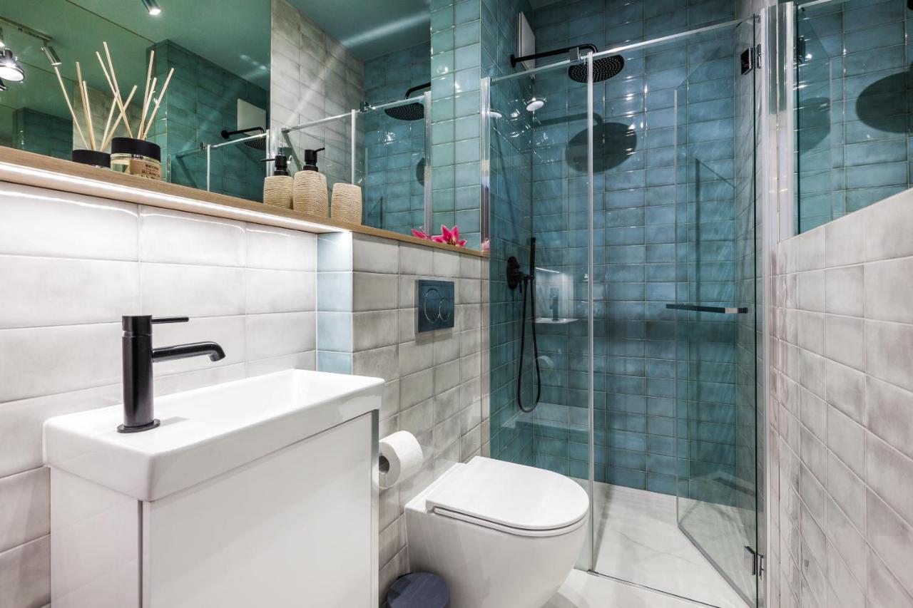 Plac Unii Aquamarine Premium Apartment グディニャ エクステリア 写真