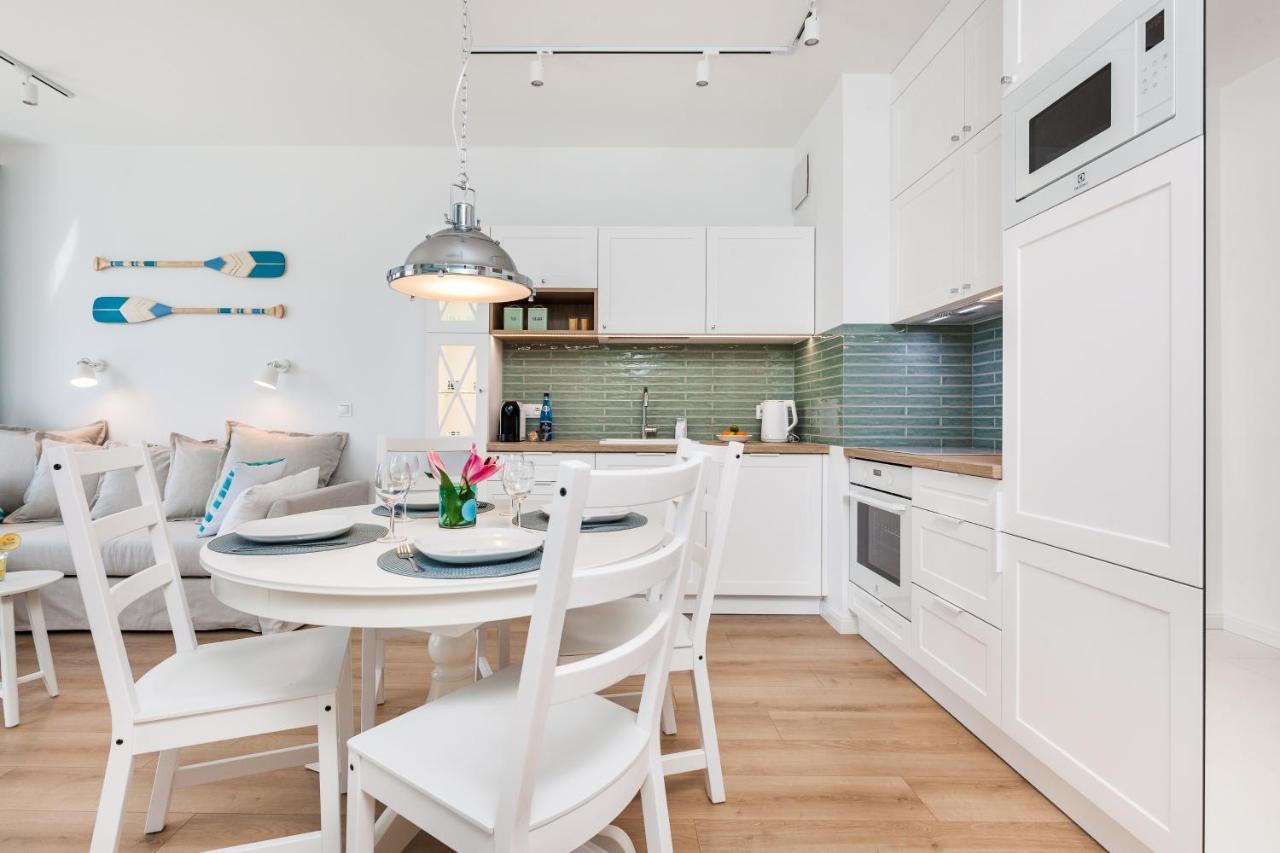 Plac Unii Aquamarine Premium Apartment グディニャ エクステリア 写真