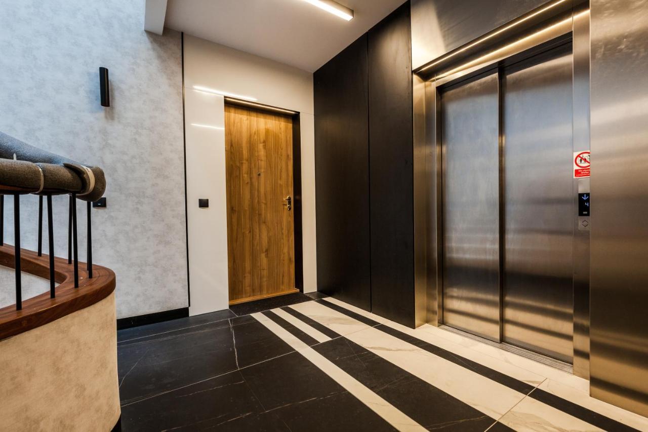 Plac Unii Aquamarine Premium Apartment グディニャ エクステリア 写真